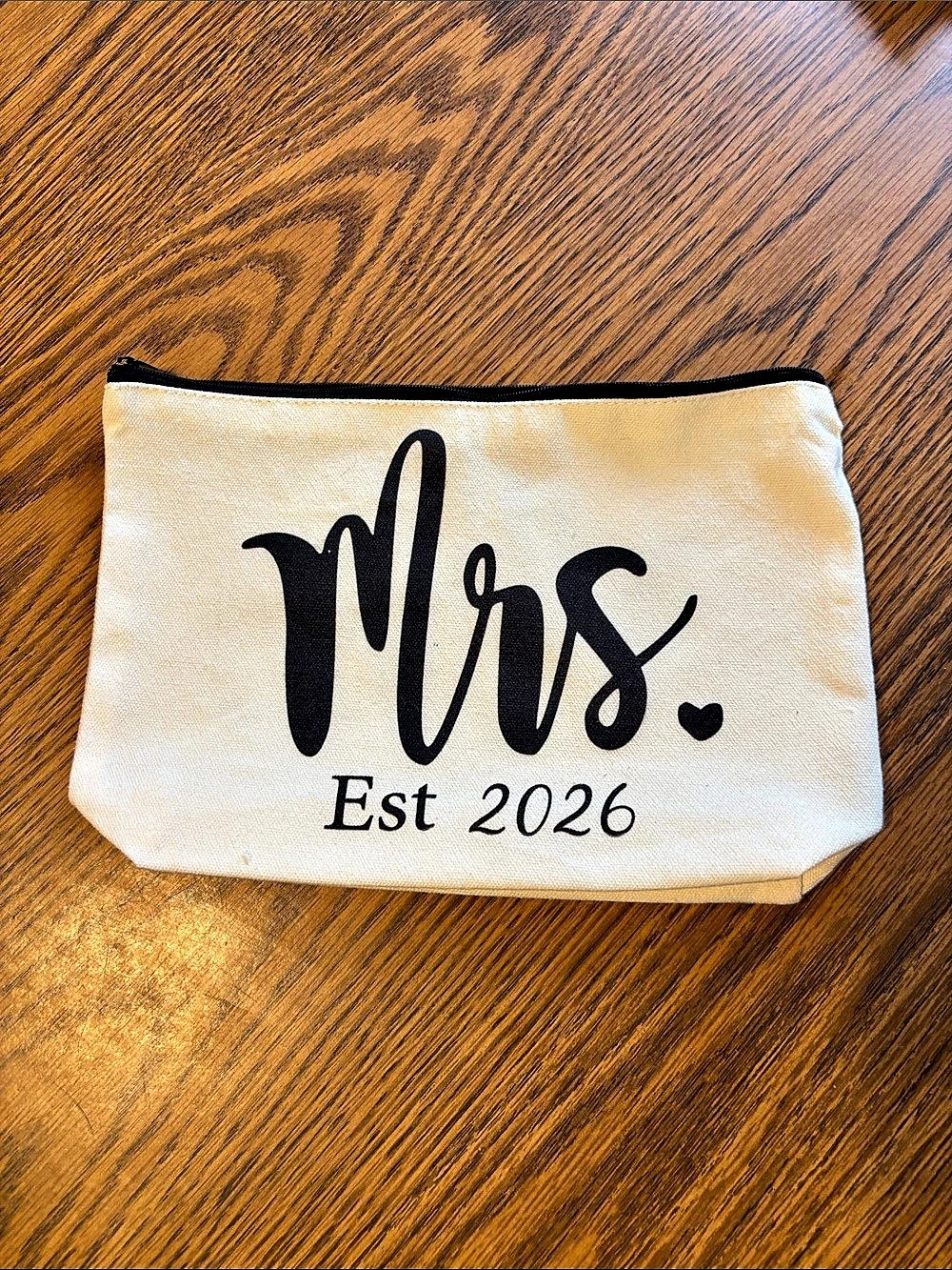 Mrs. Est 2026 Cosmetic Pouch in Cream & Black
